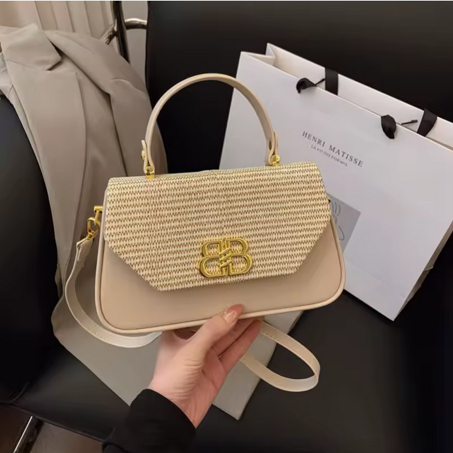 Petit sac à main carré rétro pour aisselles Sac à bandoulière simple et décontracté avec design de niche