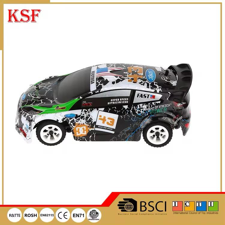 Voiture de course miniature rallye