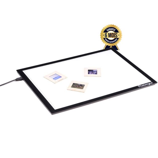 Tablette lumineuse ultra-mince Photomyne  35,7 x 23,5 cm - Prise en charge de la numérisation de diapositives photo et de négatifs de films par USB