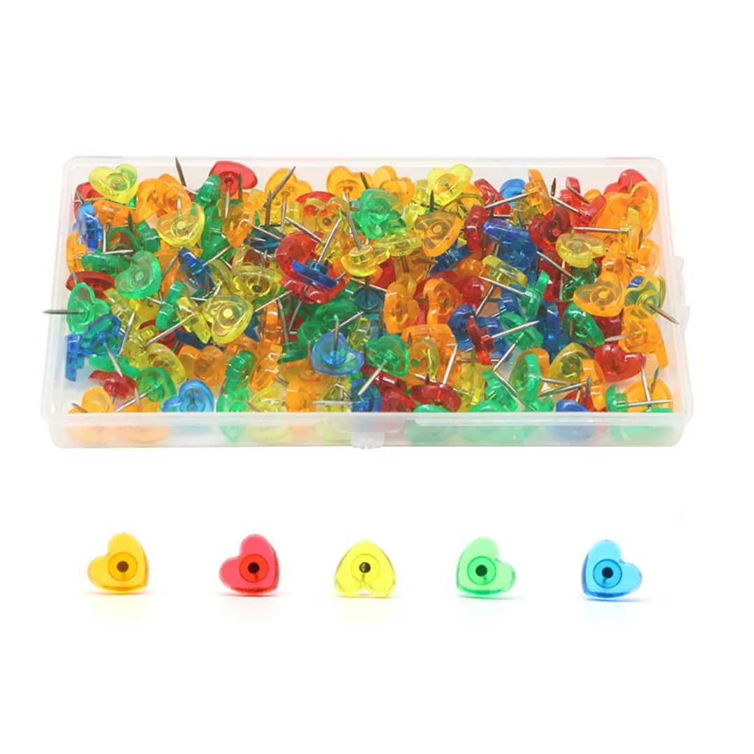 Épingles à bulletin colorées