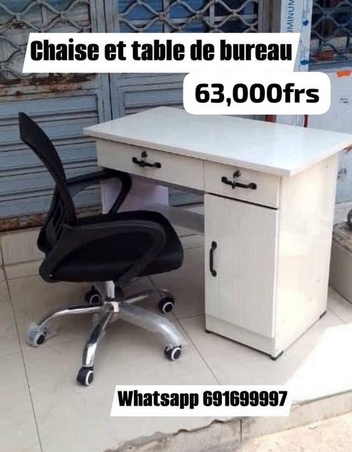 Mobilier de bureau moderne et bon marché Gestionnaire de bureau d'ordinateur simple avec tiroirs