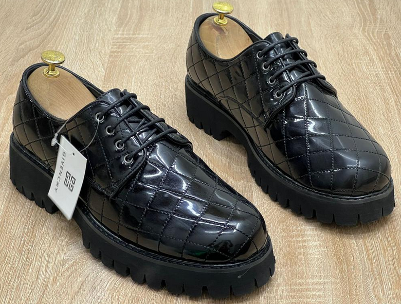 chaussure de luxe pour homme pointure: 40@ 45