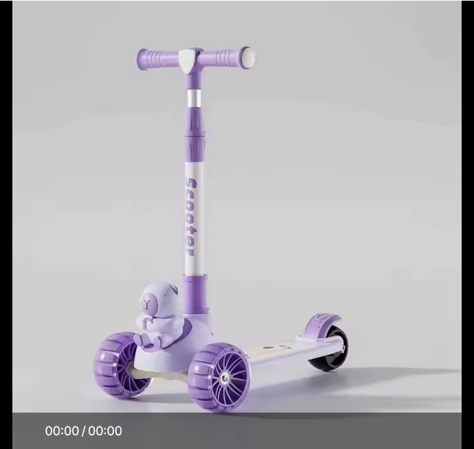 Scooter en plusieurs couleurs pour les âges 6-8 ans